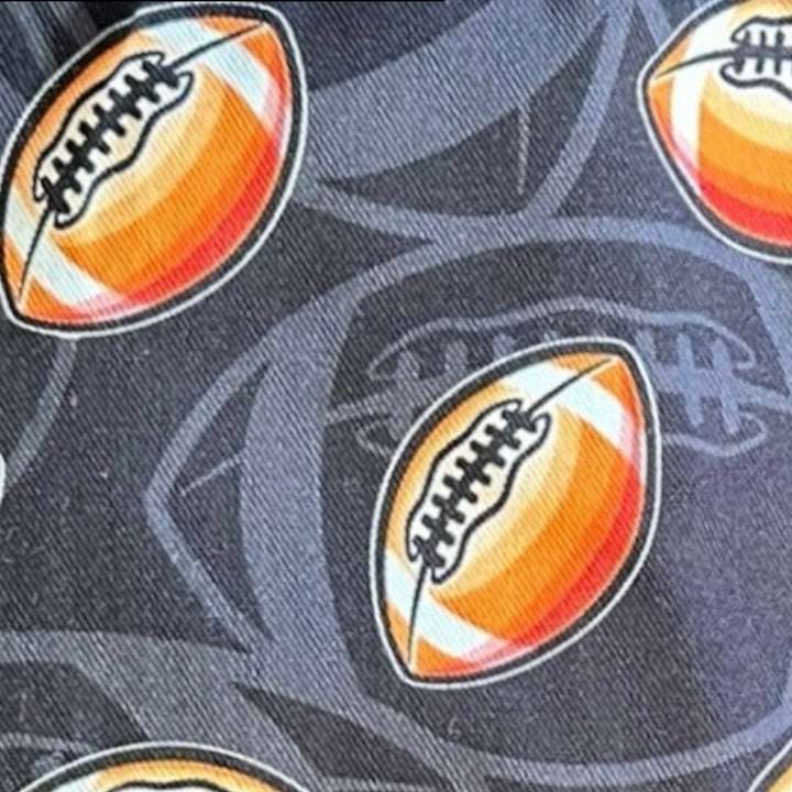 Football- Classic/Men's